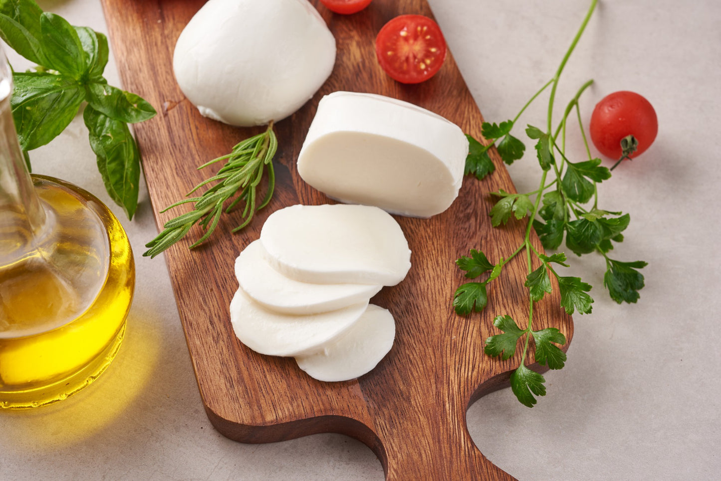 Italian buffalo mozzarella (1kg)