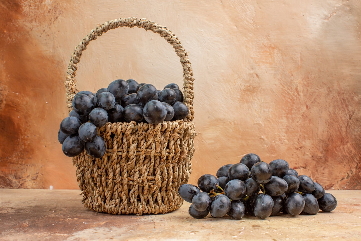 Black Grape SEEDLESS (kg)