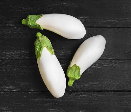 Organic white Eggplant long (Arous) (kg)