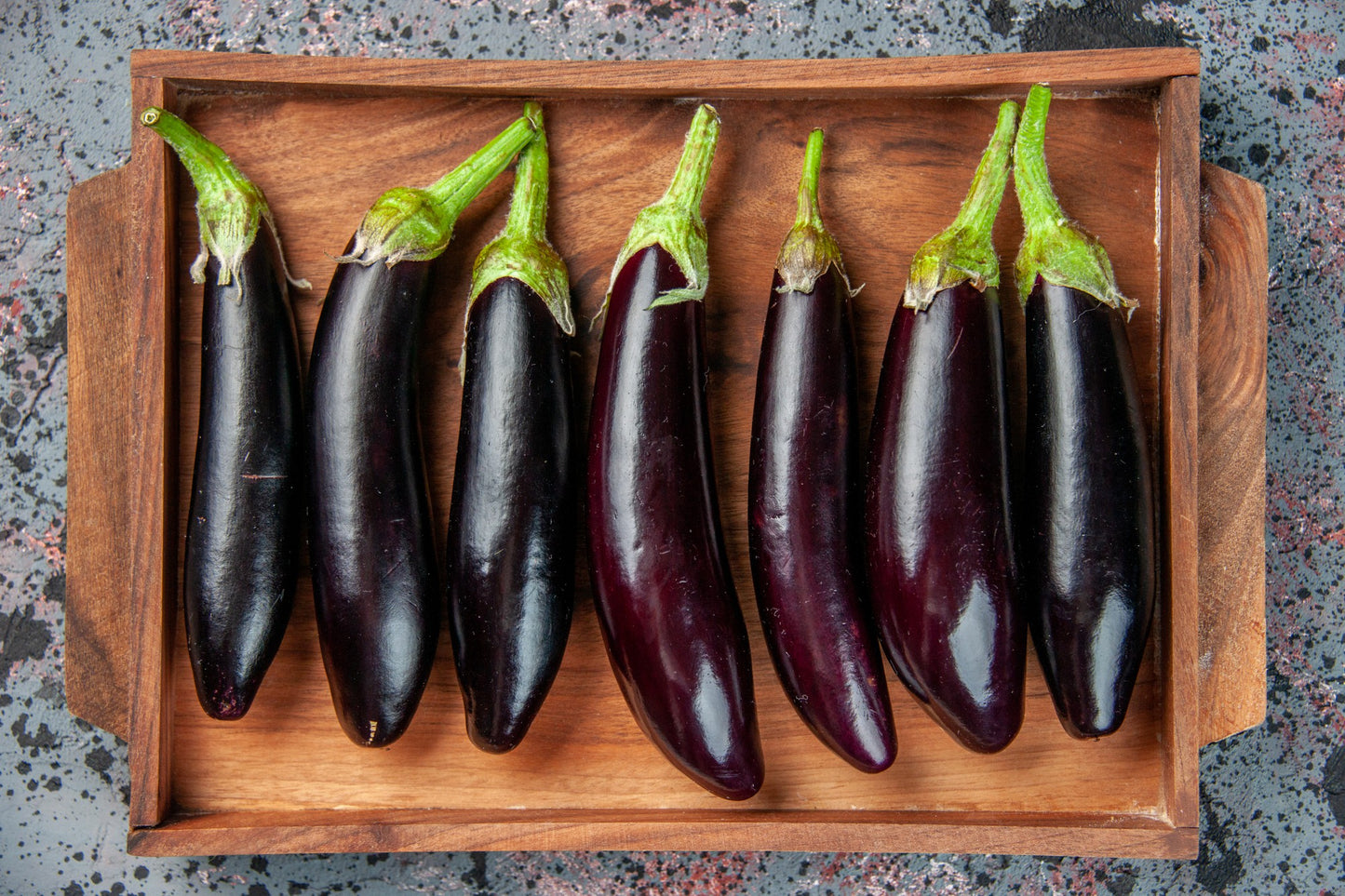 Organic Black Eggplant long (Arous) (kg)